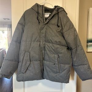 Old Navy Men's Charcoal Puffer Jacket
